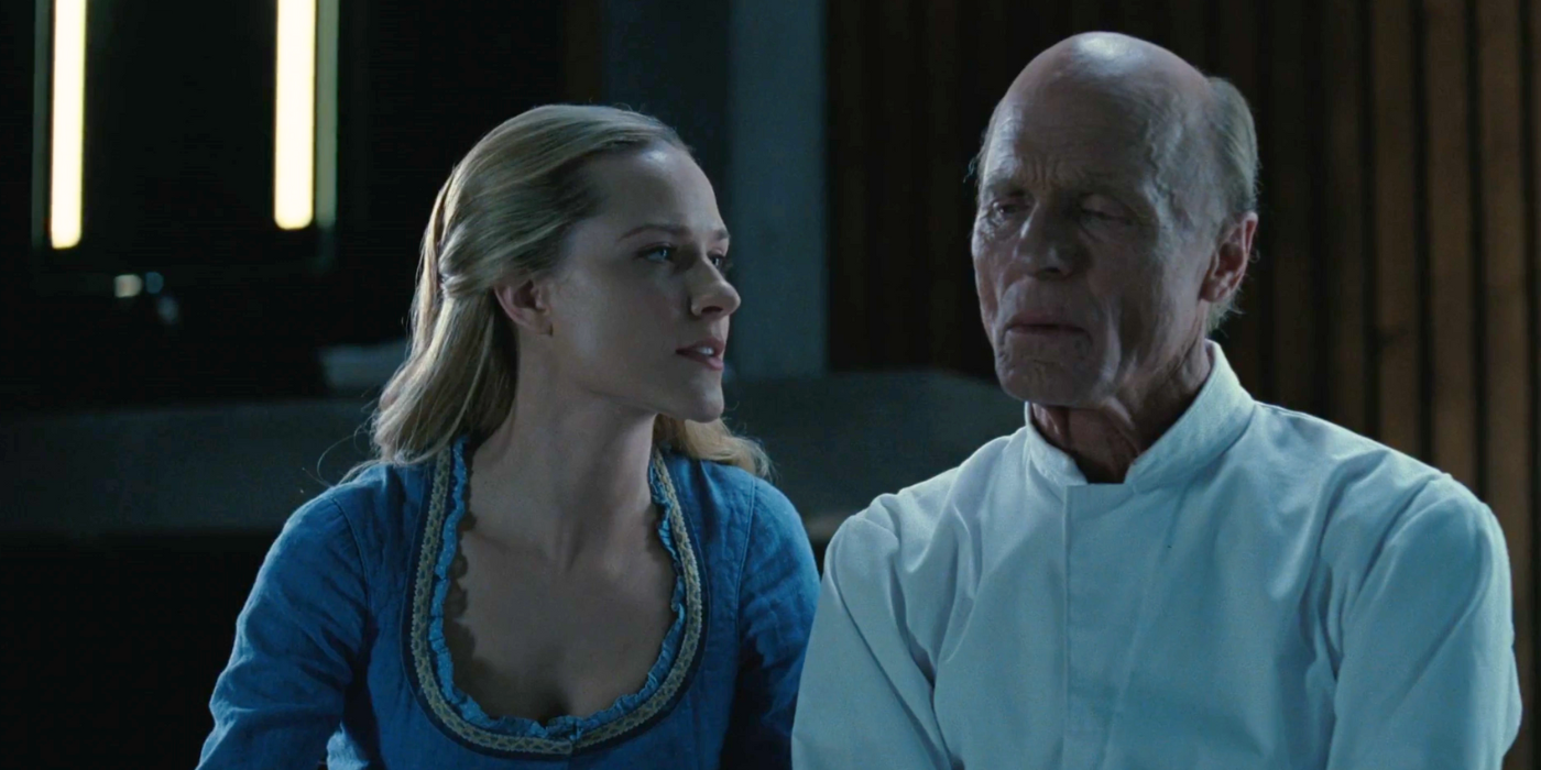 Dolores (Evan Rachel Wood) talks to the Man in Black who&rsquo;s wearing white (Ed Harris)