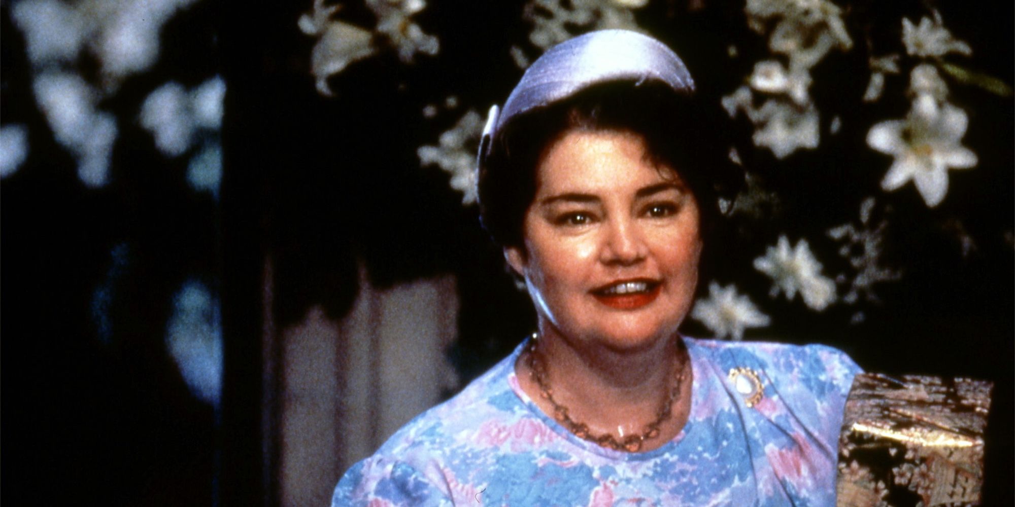 Jeanie Drynan as Betty Heslop In Muriel&rsquo;s Wedding