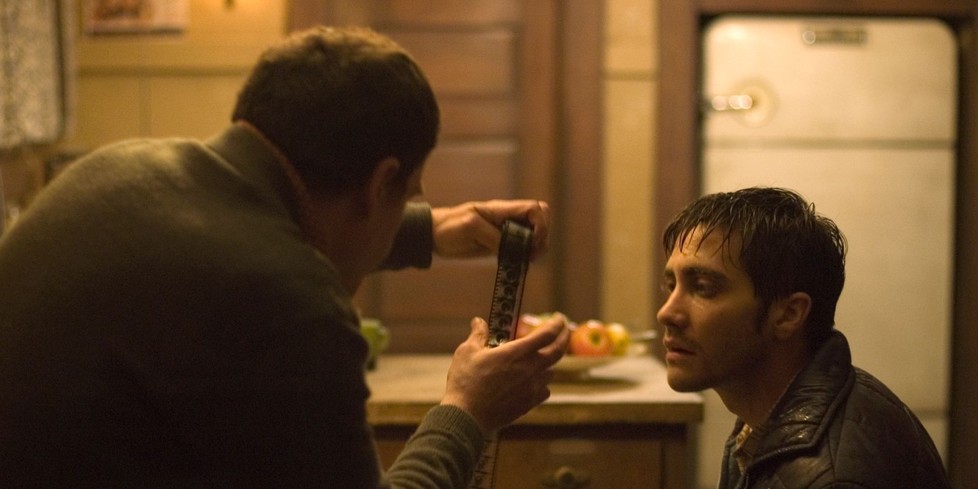 Charles Fleischer and Jake Gyllenhaal in 'Zodiac'