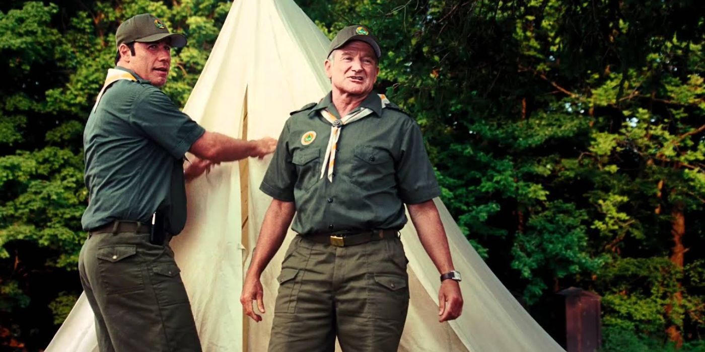 Charlie Reed and Dan Rayburn set up a tent