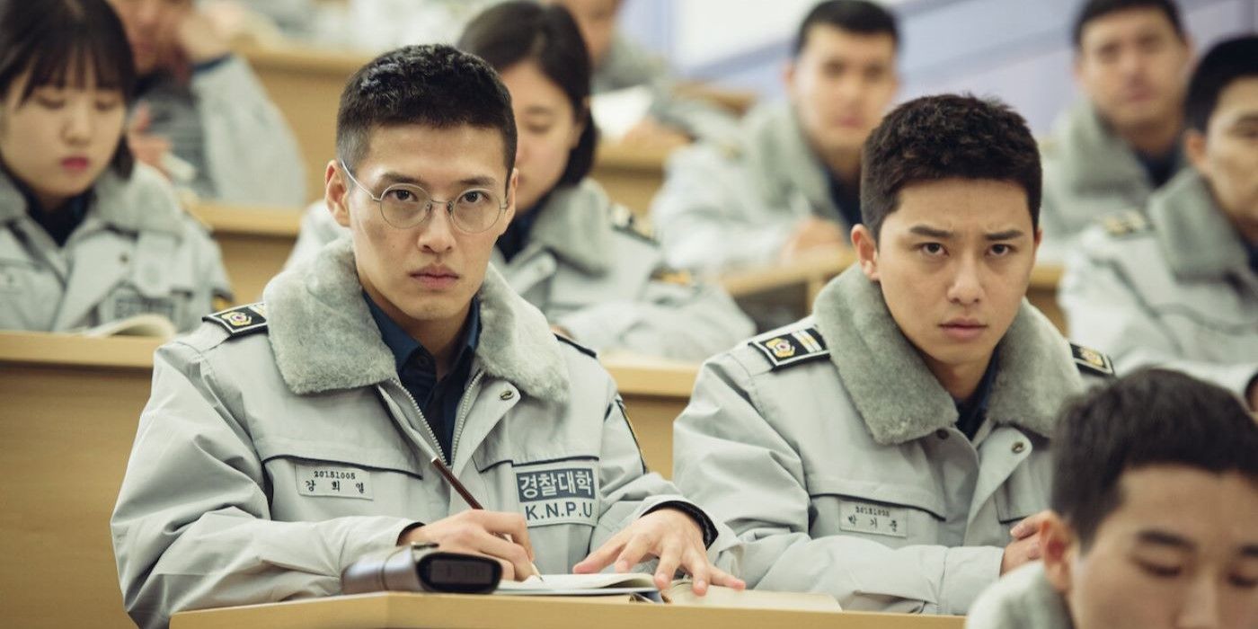 Park Seo-joon as Ki-joon and Kang Ha-neul as Hee-yeol in Midnight Runners