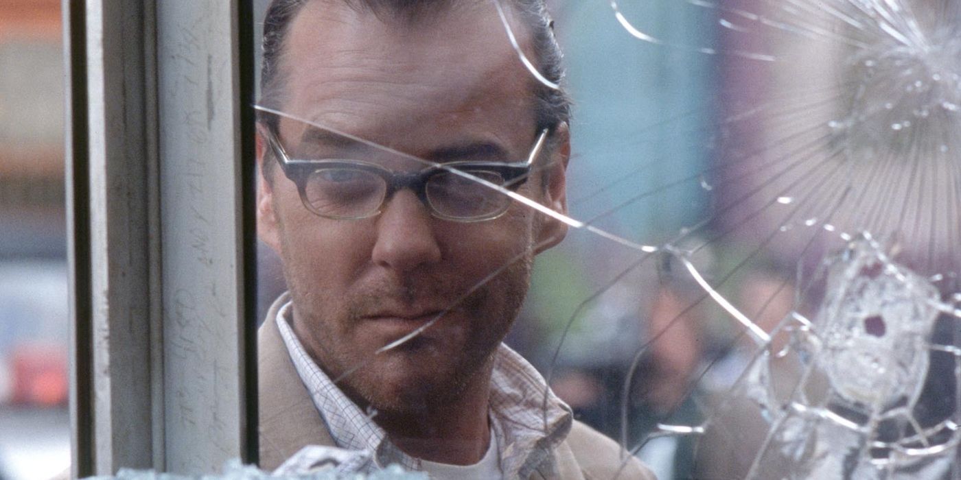 Kiefer Sutherland on set of Phone Booth