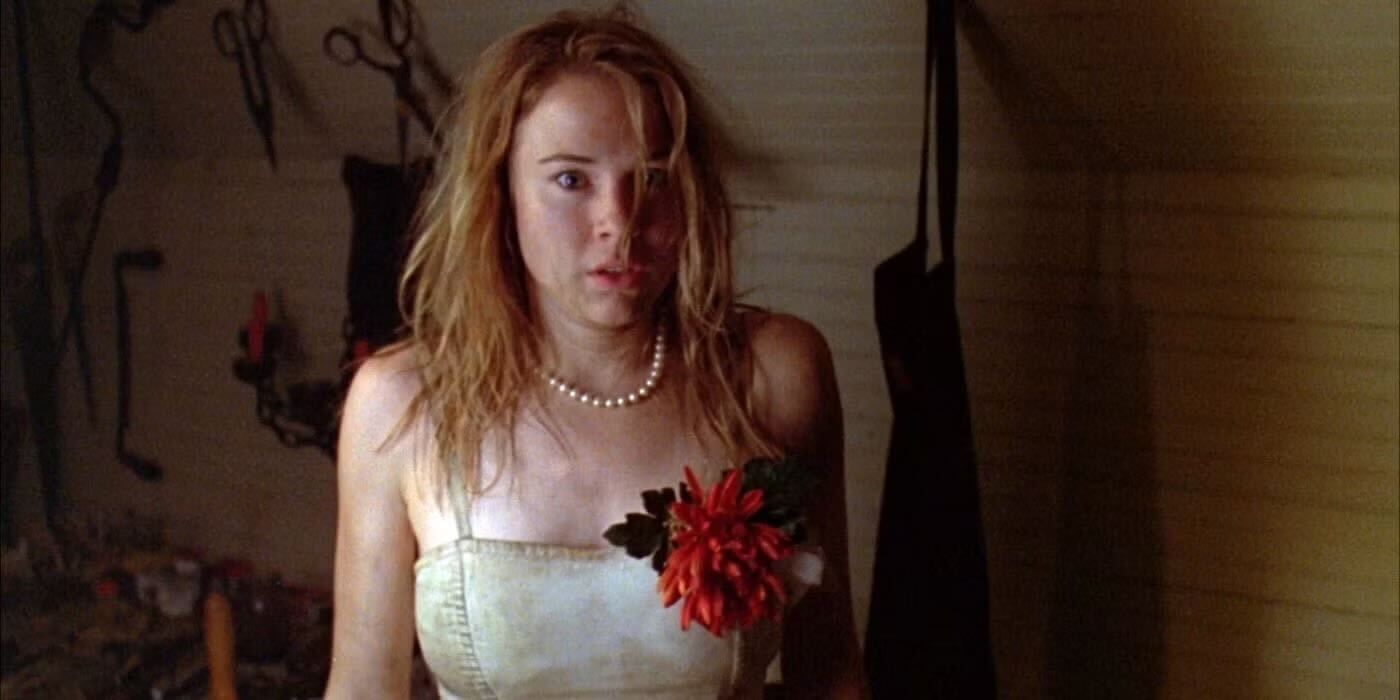 Still of Renee Zellweger disheveled in Texas Chainsaw Massacre: The Next Generation