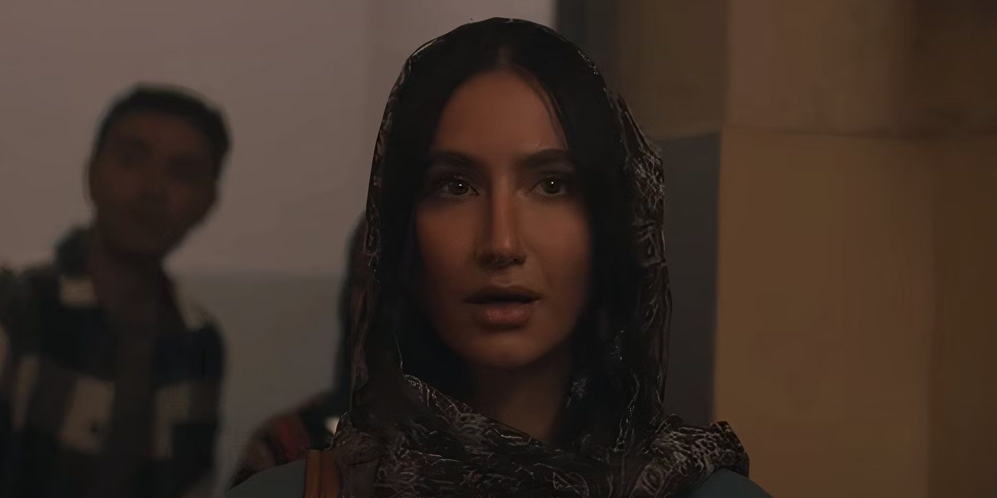 Nikohl Boosheri as Roya looking surprised in Rule Breakers