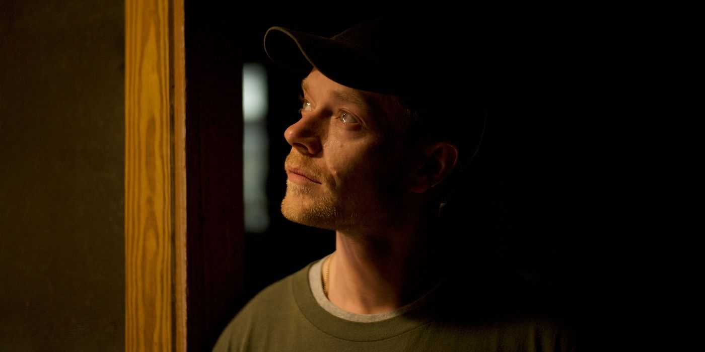 Alfie Allen in McVeigh