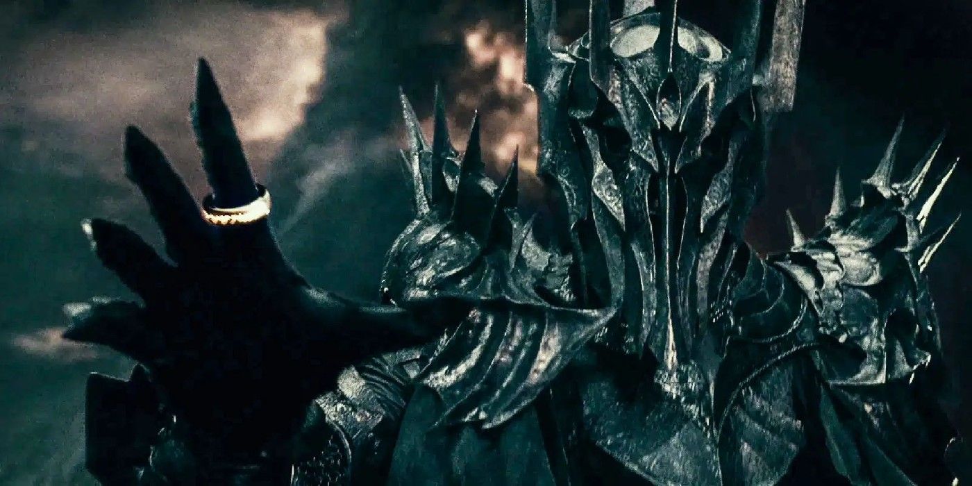 Sauron in his full glory during the prologue to Lord of the Rings: The Fellowship of the Ring