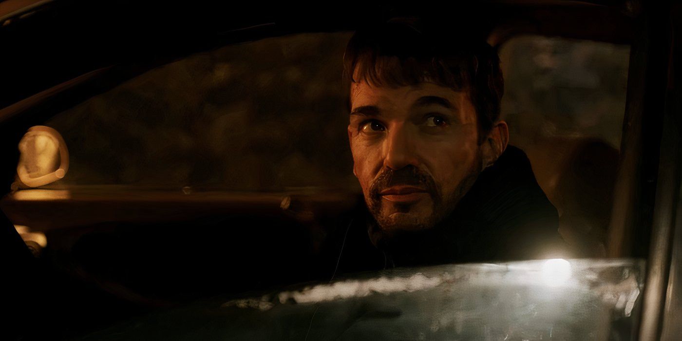 Billy Bob Thornton as Lorne Malvo in the driver seat of a car at night with his window rolled down looking menacingly.