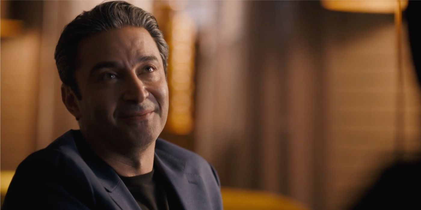 Pej Vahdat as Leo Sharf in Tracker.