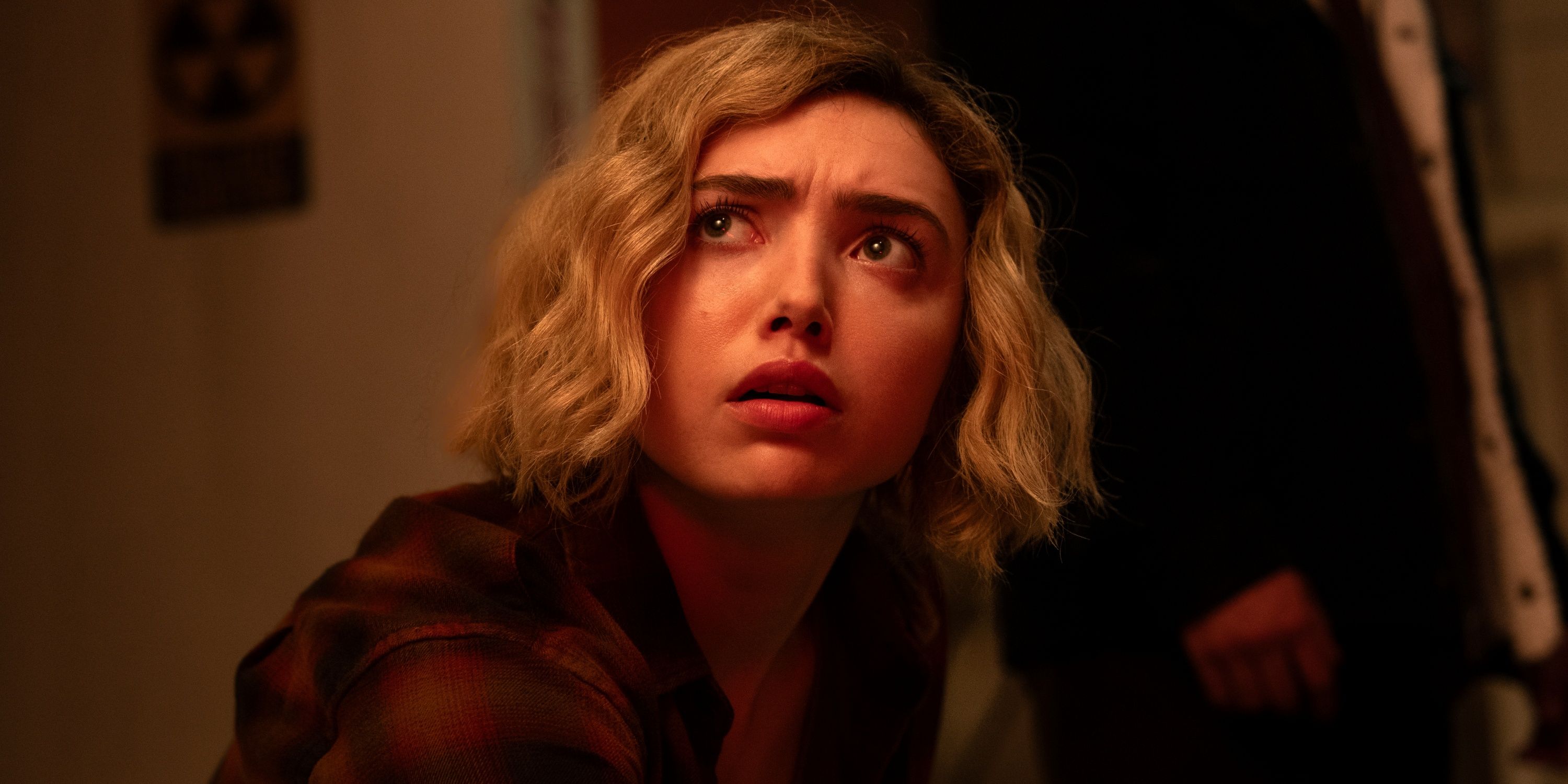 Peyton List as Maddie Nears looking worried in Season 2 of School Spirits