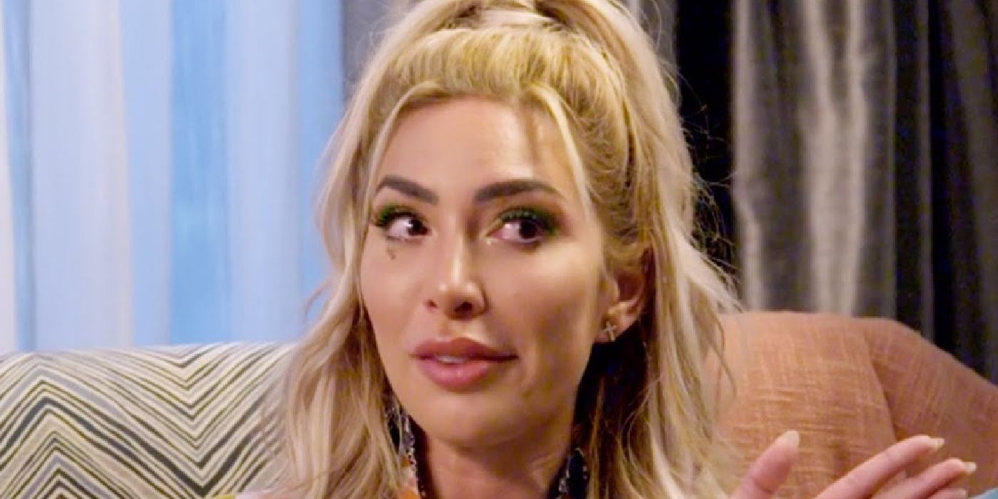Farrah Abraham cries on Teen Mom