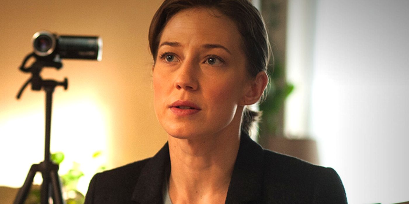 Close-up of Nora (Carrie Coon) with a digital camera on a tripod next to her in &lsquo;The Leftovers&rsquo;