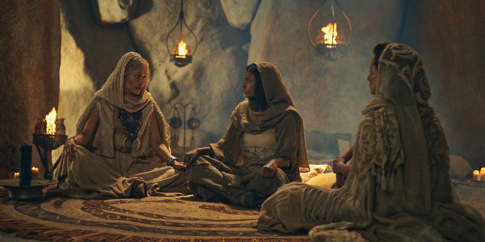 Bair (Nukâka), Egwene (Madeleine Madden), and Melaine (Salóme Gunnarsdóttir) in The Wheel of Time Season 3.