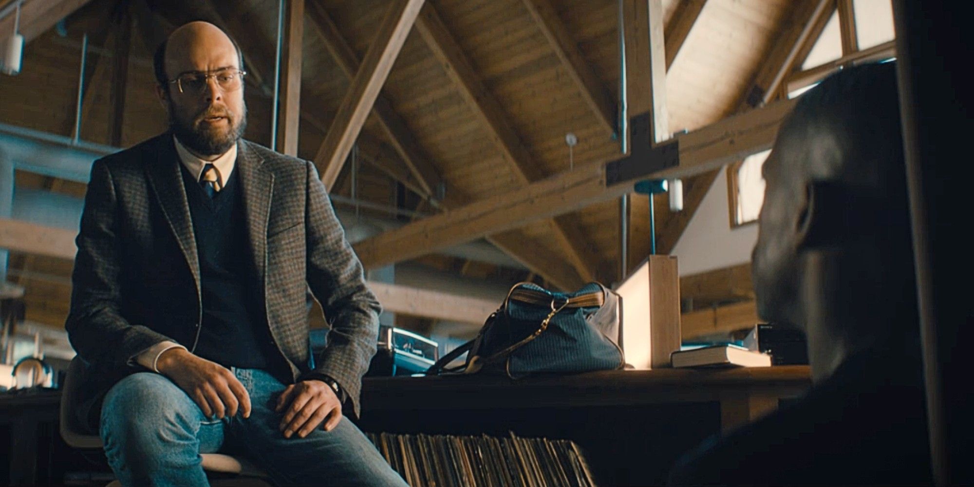 Trent the Librarian talking to Xavier Collins in the librarian in Paradise Season 1 finale