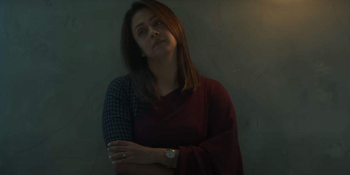 Jyotika as the owner of a failing boutique in Dabba Cartel.