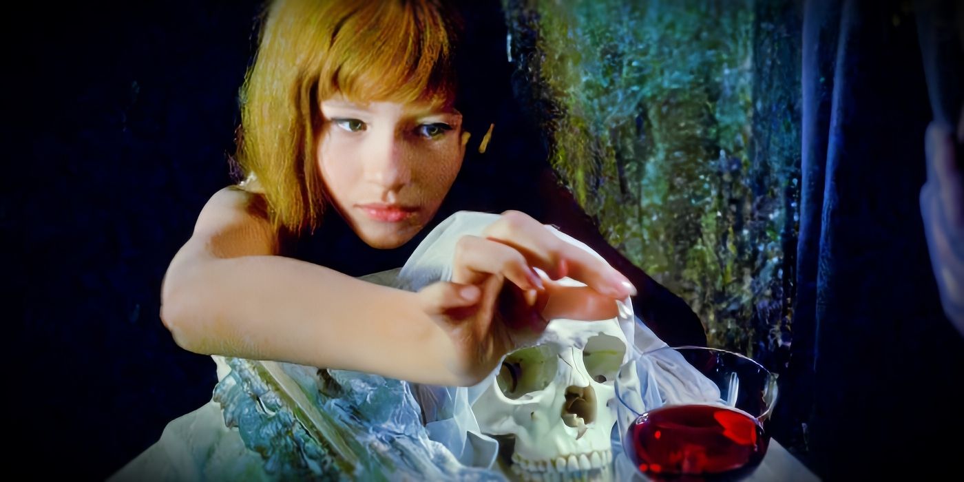 VALERIE-HER-WEEK-OF-WONDERS-13 (1)