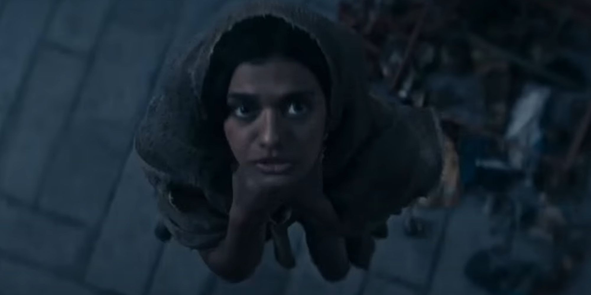 Egwene (Madeleine Madden) being attacked in tel&rsquo;aran&rsquo;rhiod in The Wheel of Time Season 3