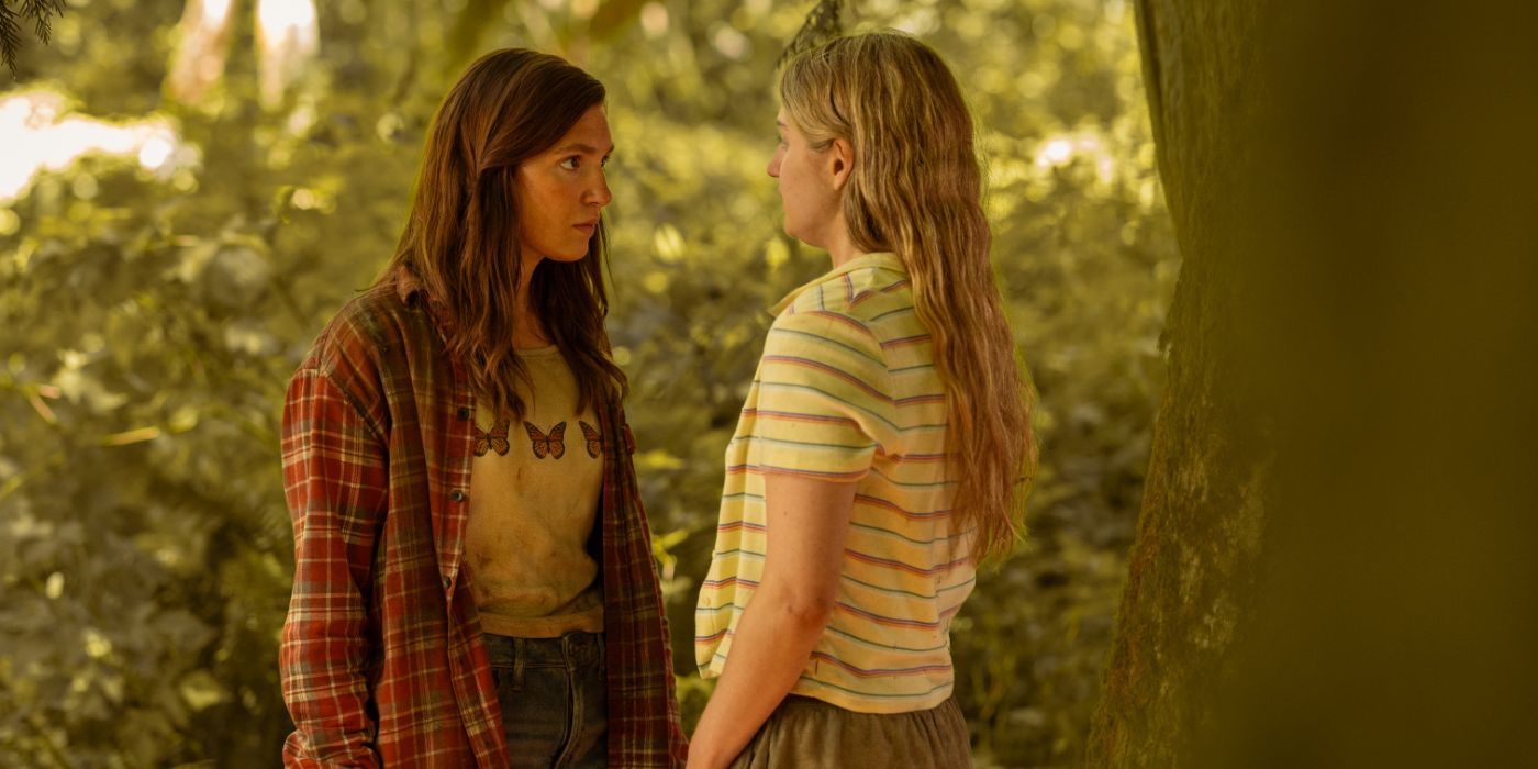 Sophie Nélisse as Teen Shauna and Jenna Burgess as Teen Melissa in Yellowjackets, episode 2, season 3,