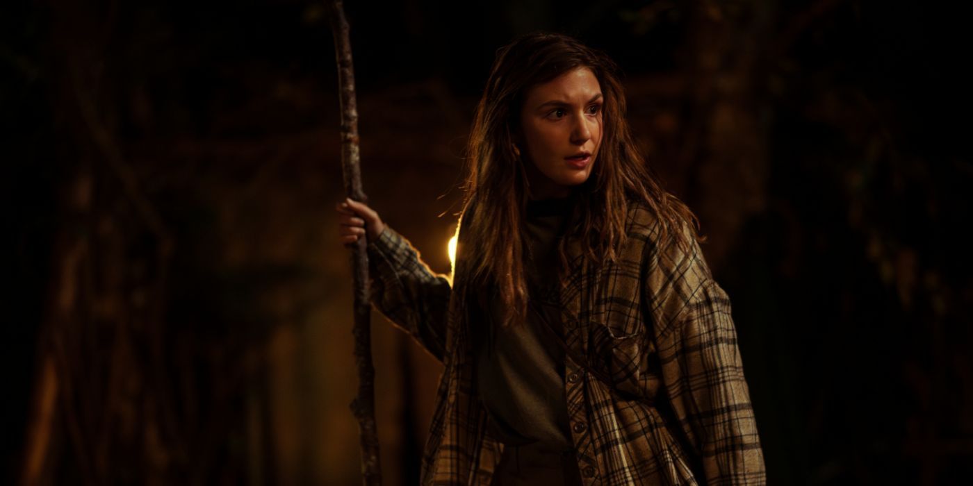 Sophie Nélisse as Teen Shauna in Yellowjackets, episode 7, season 3