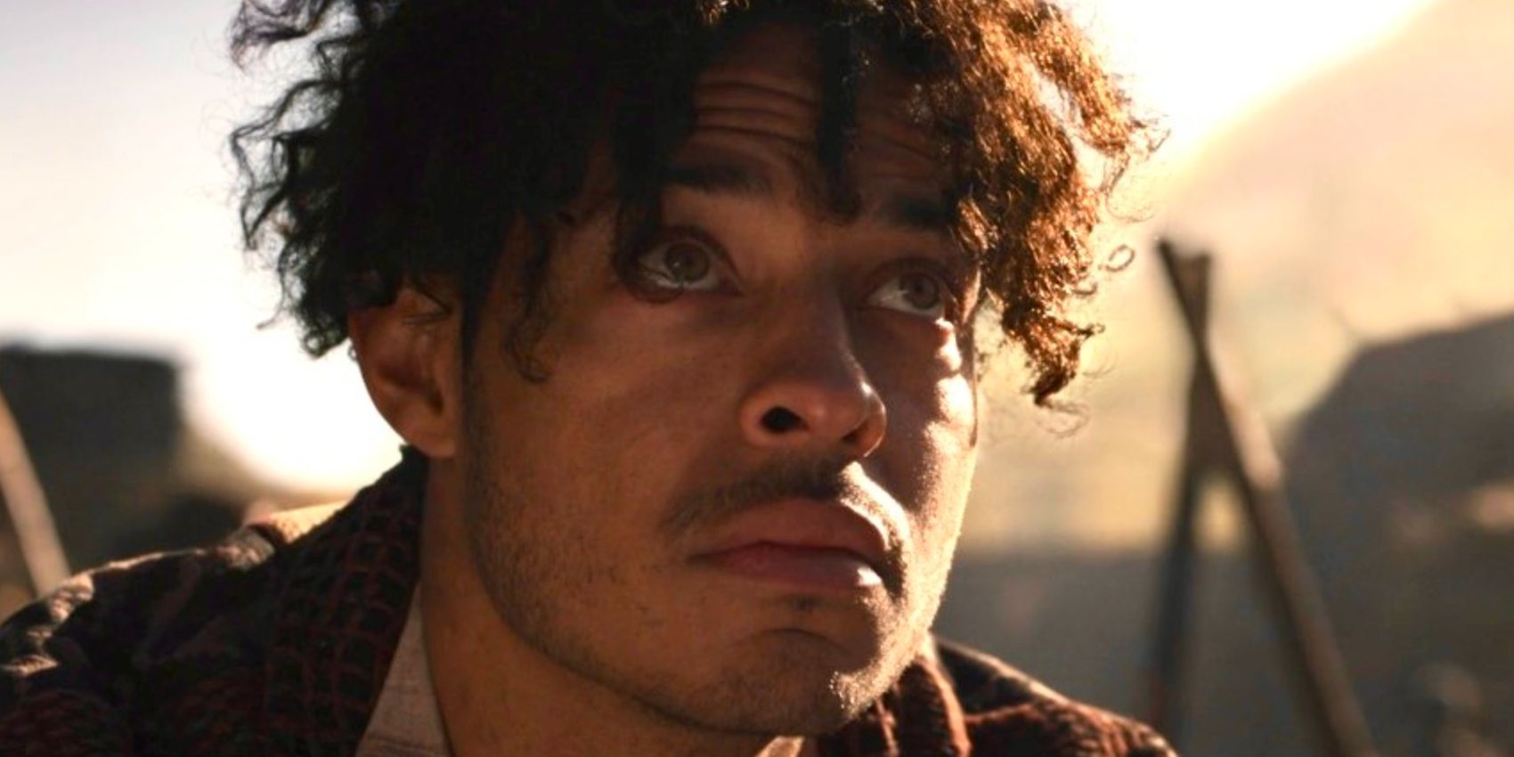 Aram (Daryl McCormack) looking up in The Wheel of Time Season 3 Episode 7.