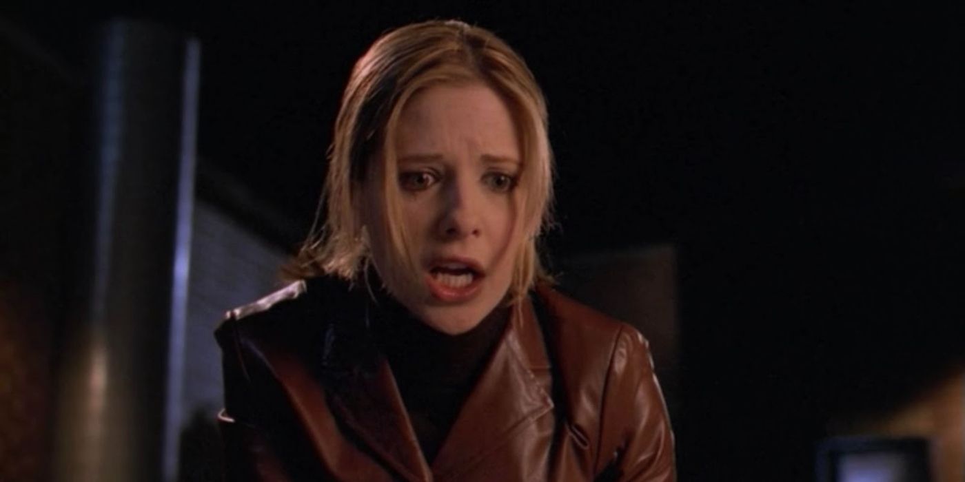 Buffy with a distressed expression in Buffy the Vampire Slayer.