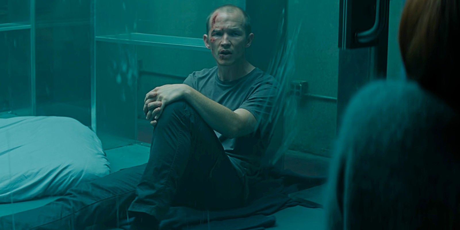 Major Spoilers for You Season 5 - embargoed until 4/24 - Dane in Joe&rsquo;s cage