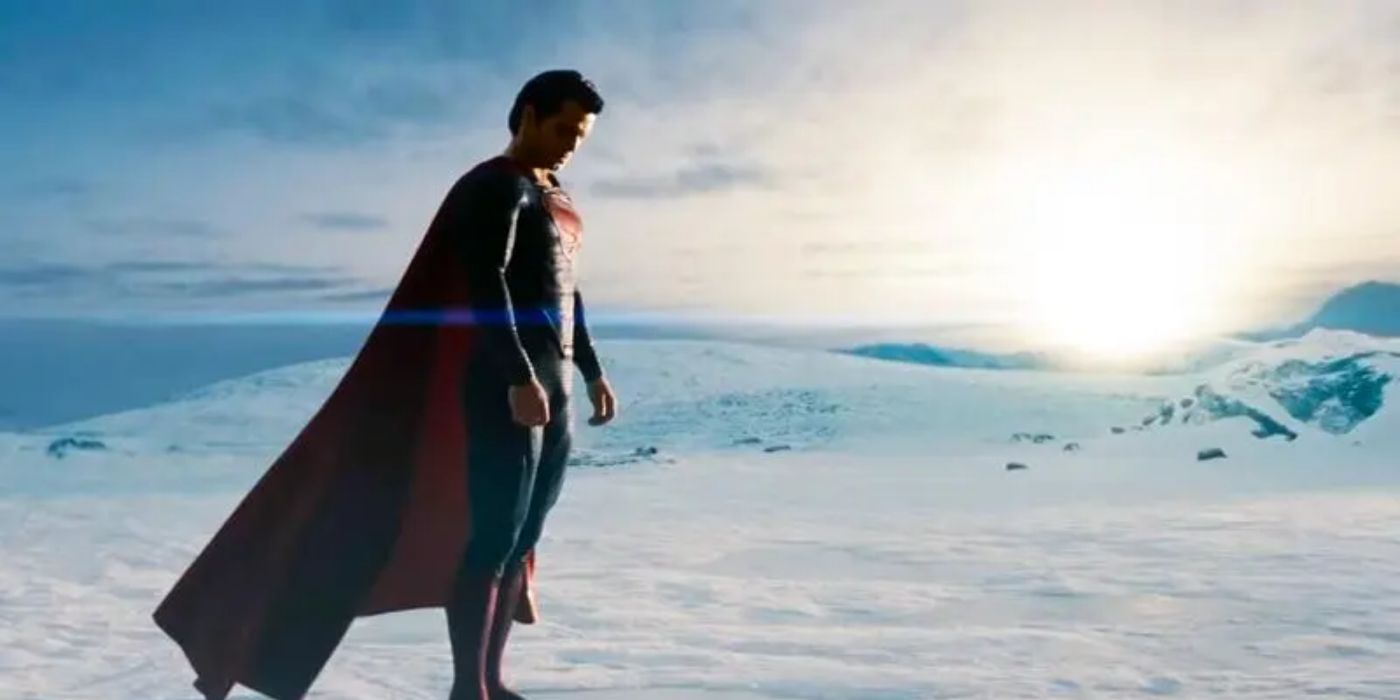 Superman em pé na Antártica de Man of Steel.