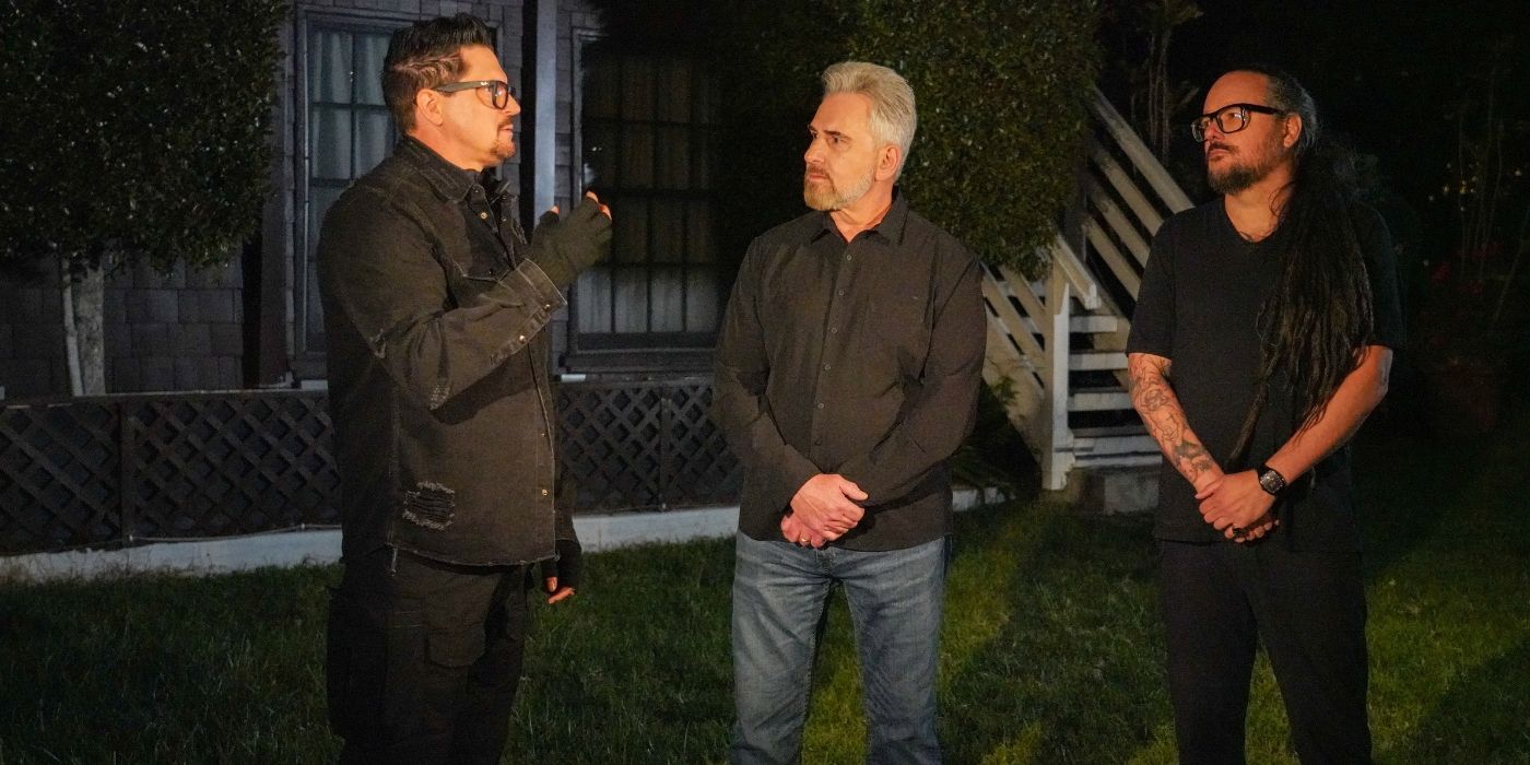 Zak Bagans talks with Gary Galka and Korn&rsquo;s Jonathan Davis on &lsquo;Ghost Adventures.'