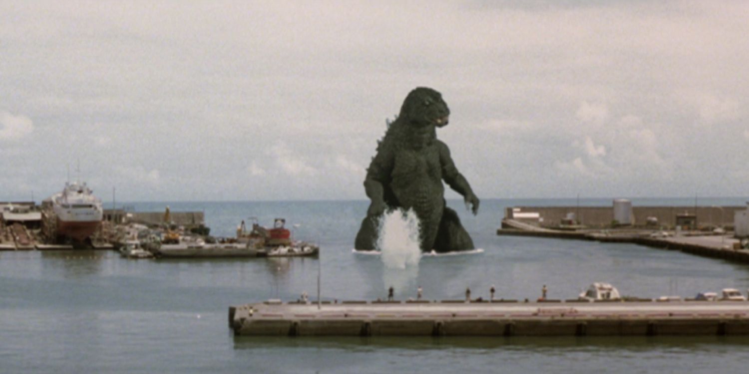 Godzilla, Mothra and King Ghidorah_ Giant Monsters All-Out Attack - 2001 (1)