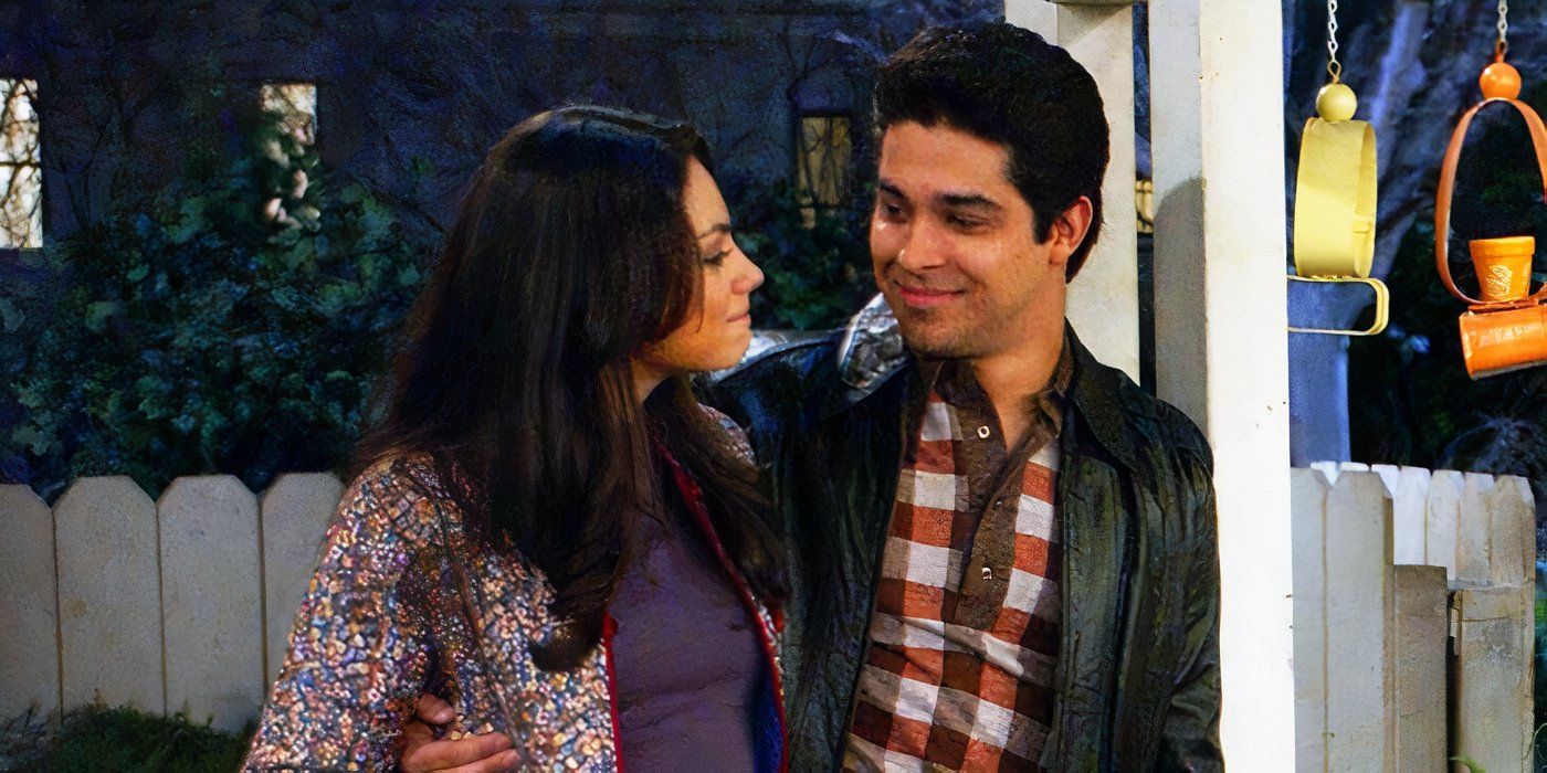 Jackie and Fez smiling at each other sweetly in "That 70s Show."