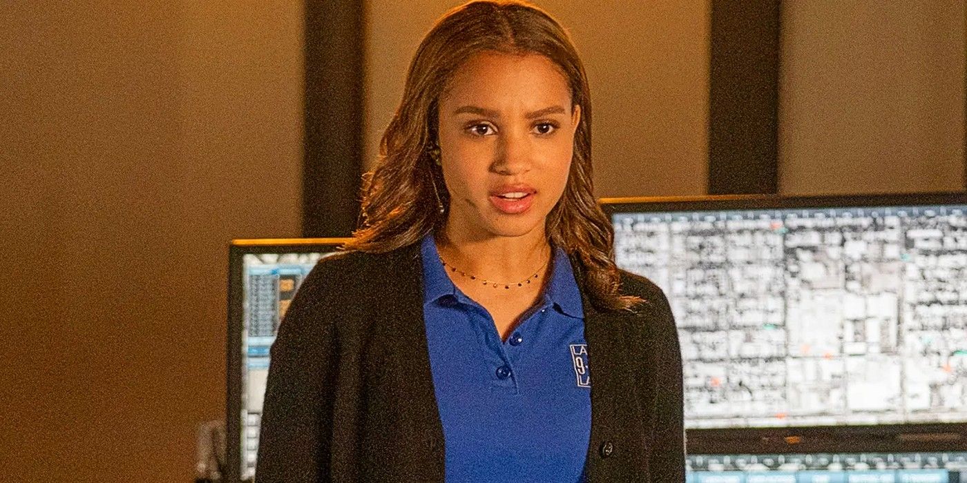 May Grant at dispatch in 9-1-1 Season 5.