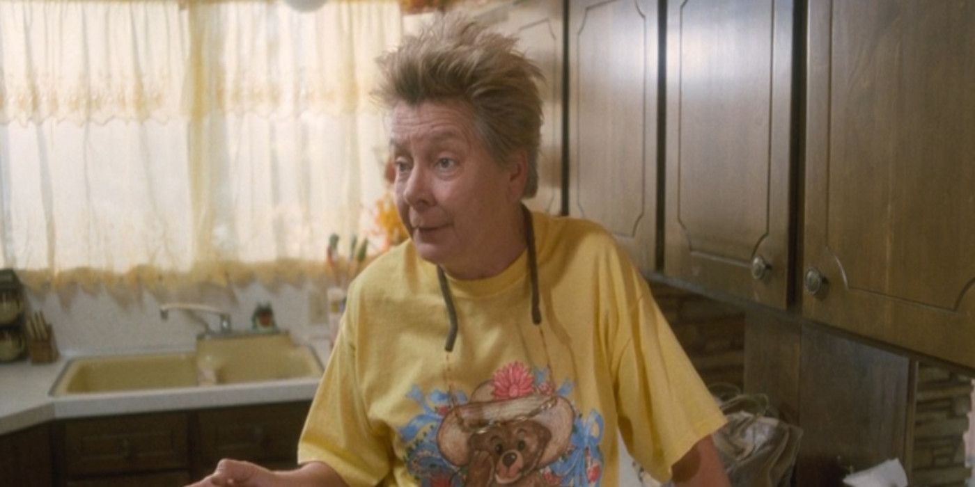 Sandy Martin as Grandma talks in the kitchen in Napoleon Dynamite.