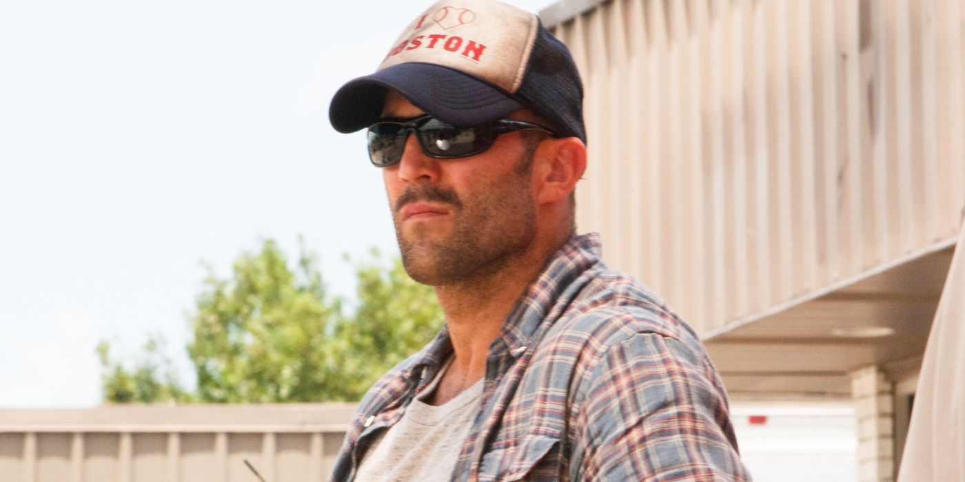 Jason Statham&rsquo;s Parker in a Red Sox hat in Parker
