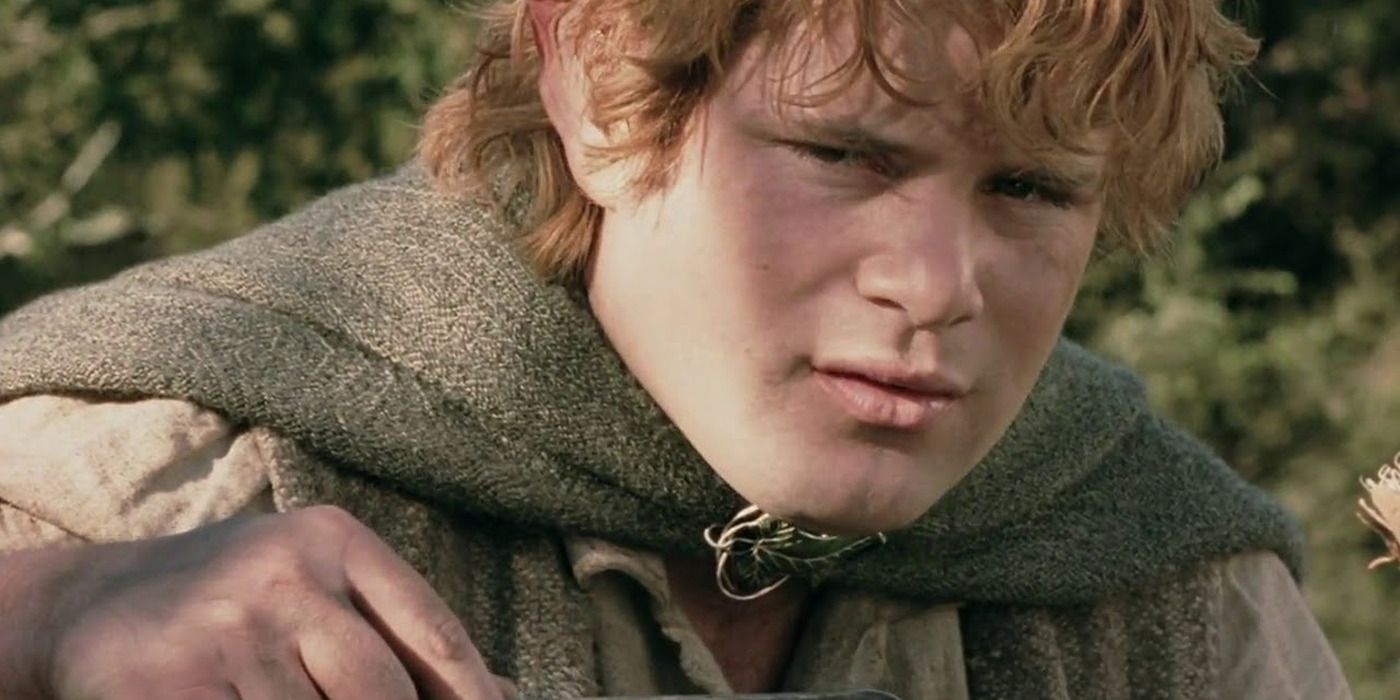 Sam cooking a potato stew in 'The Lord of the Rings - The Two Towers'.