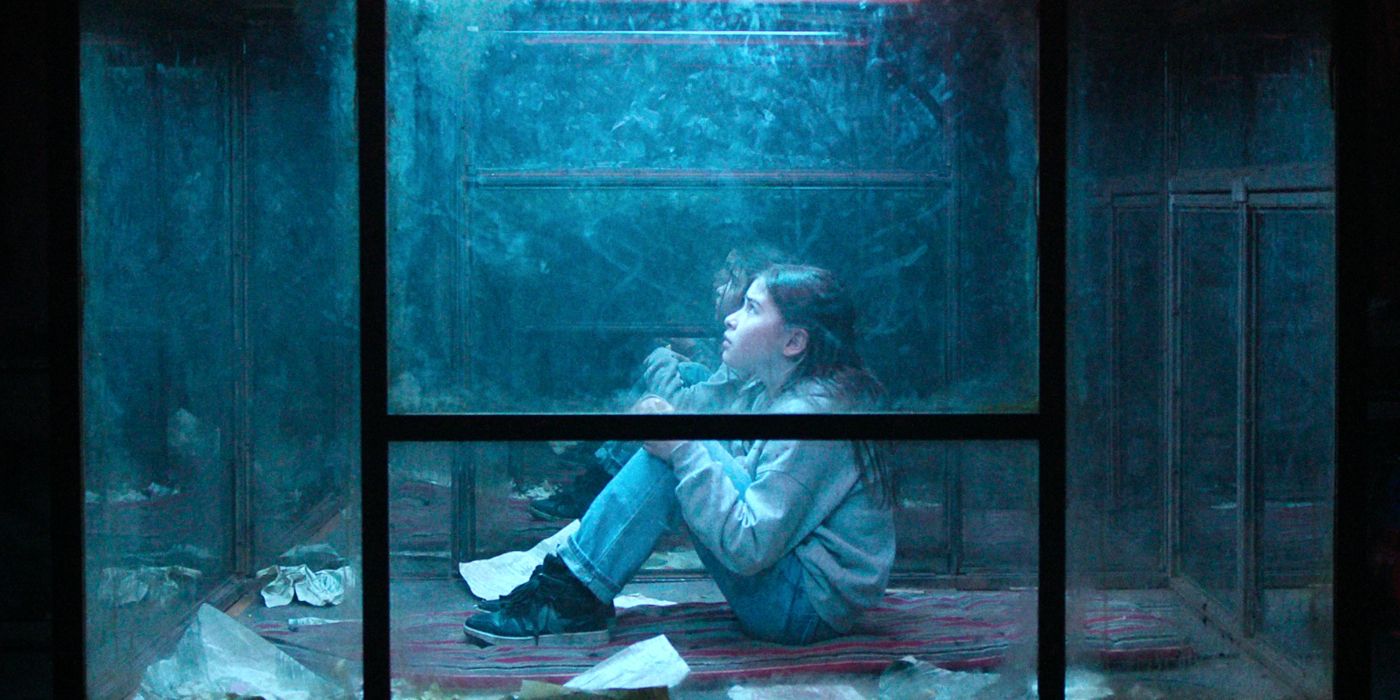 Seraphine Krystek in The Glass Dome
