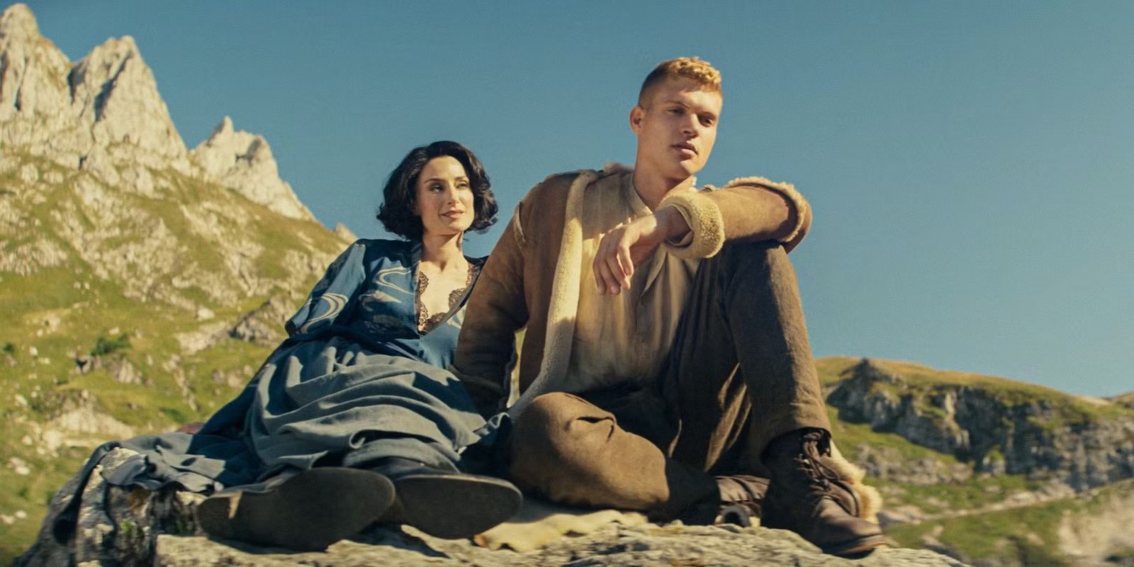 Rand (Josha Stradowski) and Lanfear (Natasha O&rsquo;Keeffe) in &lsquo;The Wheel of Time&rsquo; Season 3.
