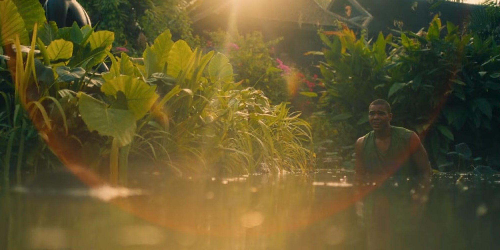 Zion sees a dead body floating in water in The White Lotus Season 3, Episode 1&rsquo;s opening scene.