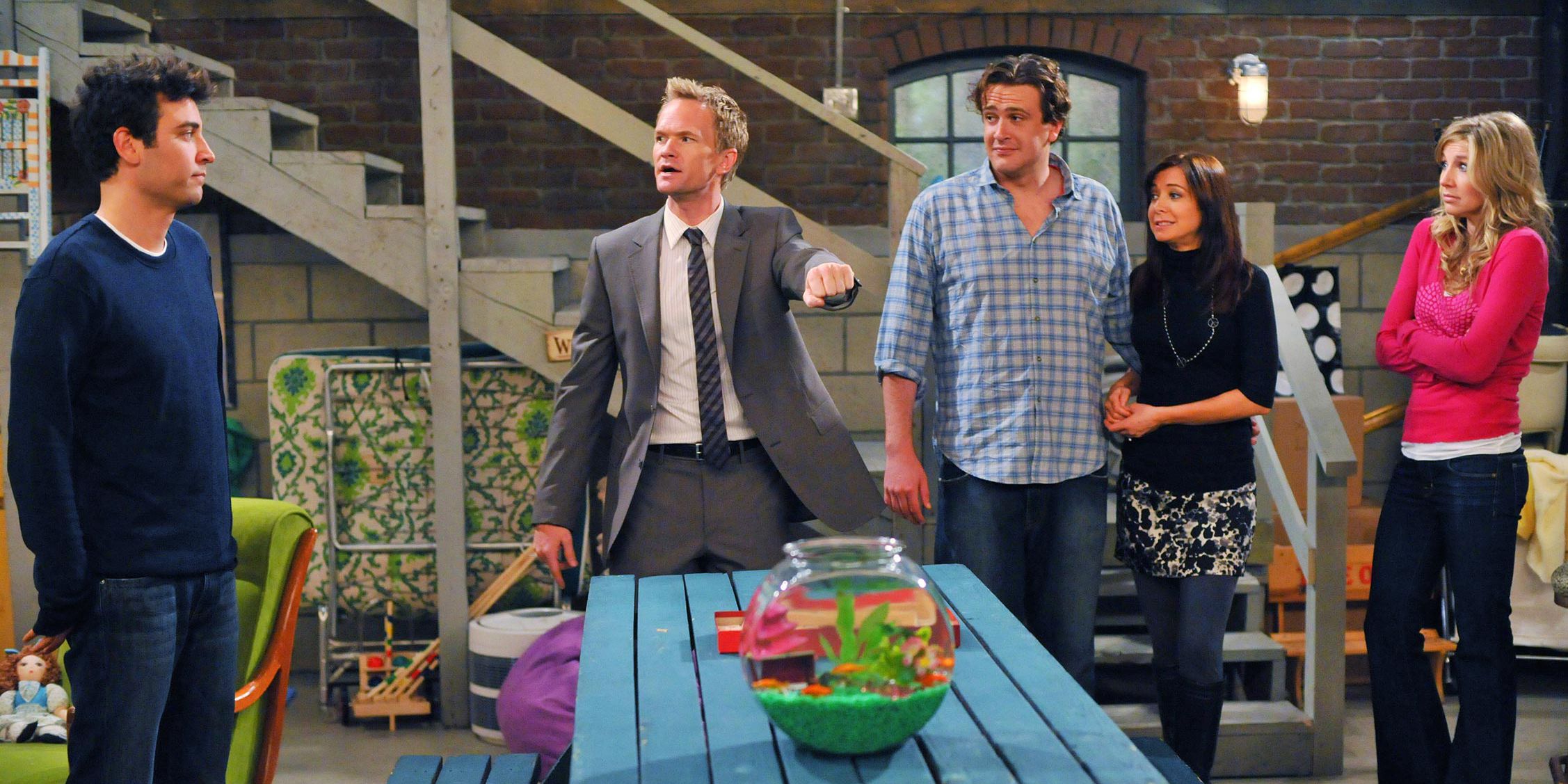 Ted, Barney, Lily, Marshall, and Stella argue while standing around a picnic table in How I Met Your Mother "I Heart NJ."