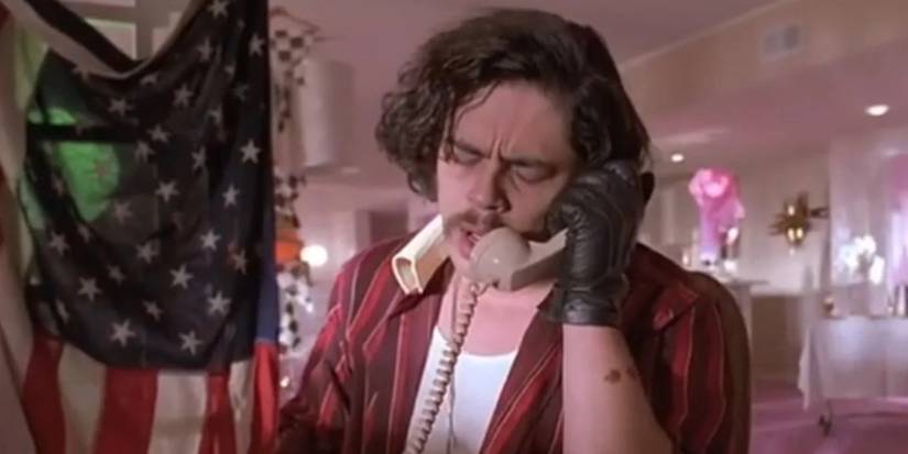 Benicio del Toro in 'Fear and Loathing in Las Vegas'