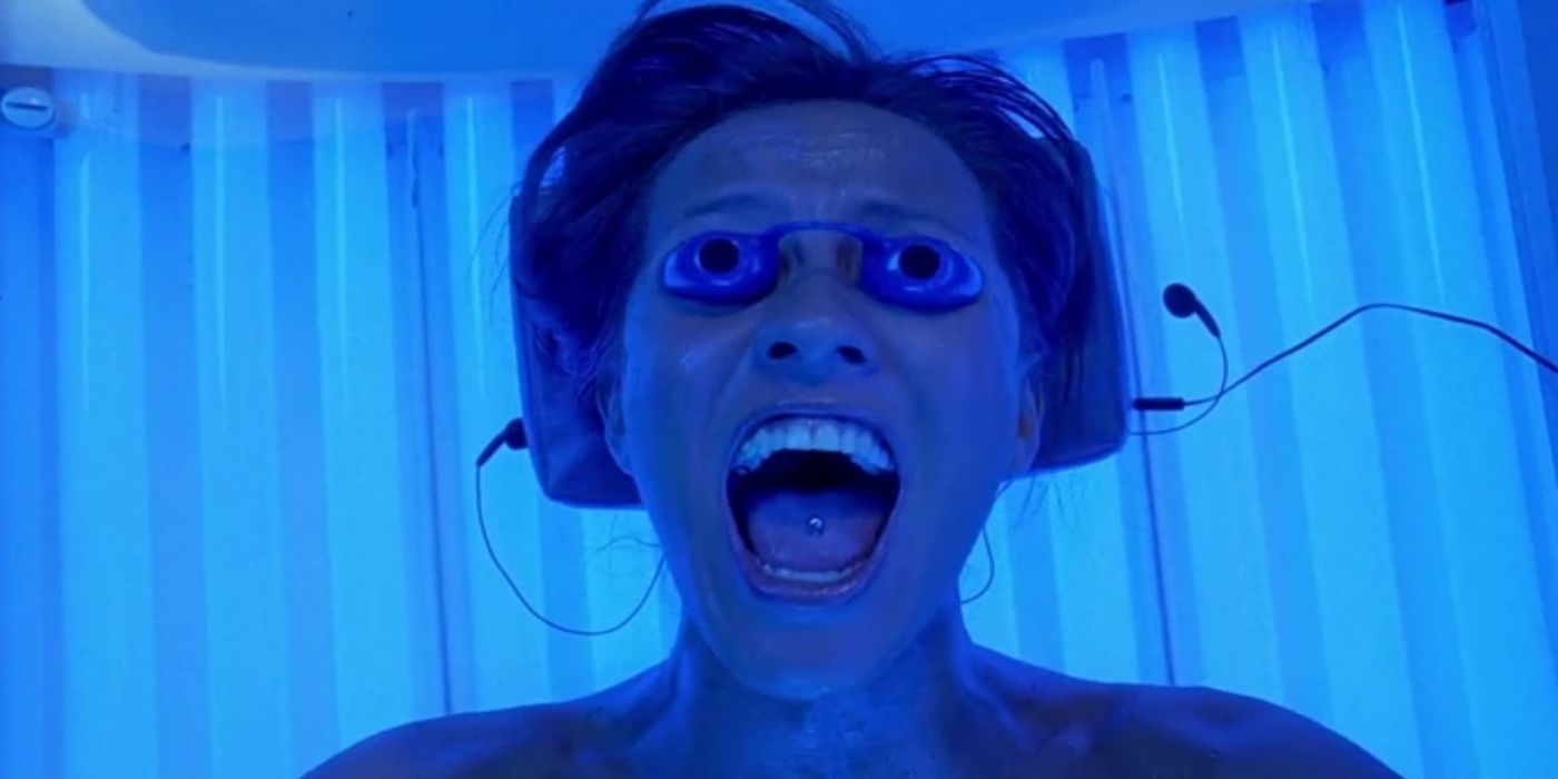 A icônica cena da morte na cama de bronzeamento duplo de 'Final Destination 3' (2006).