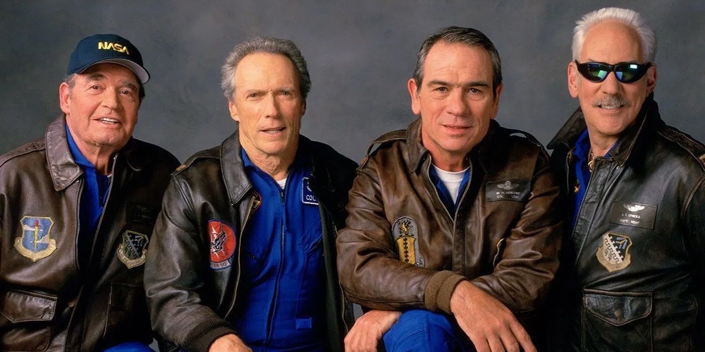 James Garner, Clint Eastwood, Tommy Lee Jones e Donald Sutherland na foto promocional para cowboys espaciais