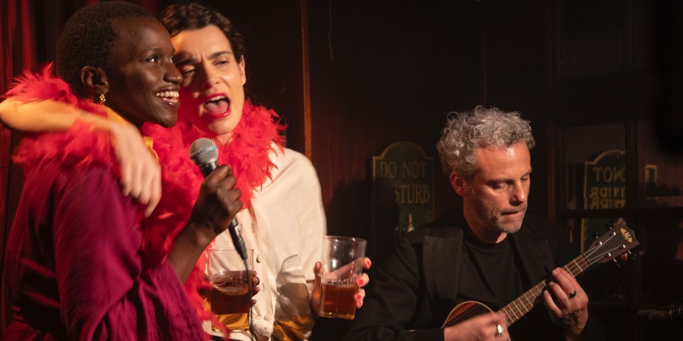 Alan Fairbairn as Todd and Annabelle Lengronne as Chéryl perform a song in Jane Austen Wrecked My Life.