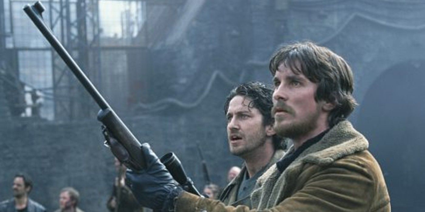 Gerard Butler e Christian Bale em uma cena crucial de 'Reinado de Fogo'