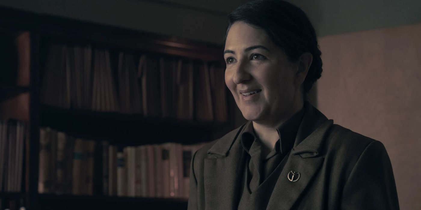 D'Arcy Carden as Ava in 'The Handmaid's Tale.'