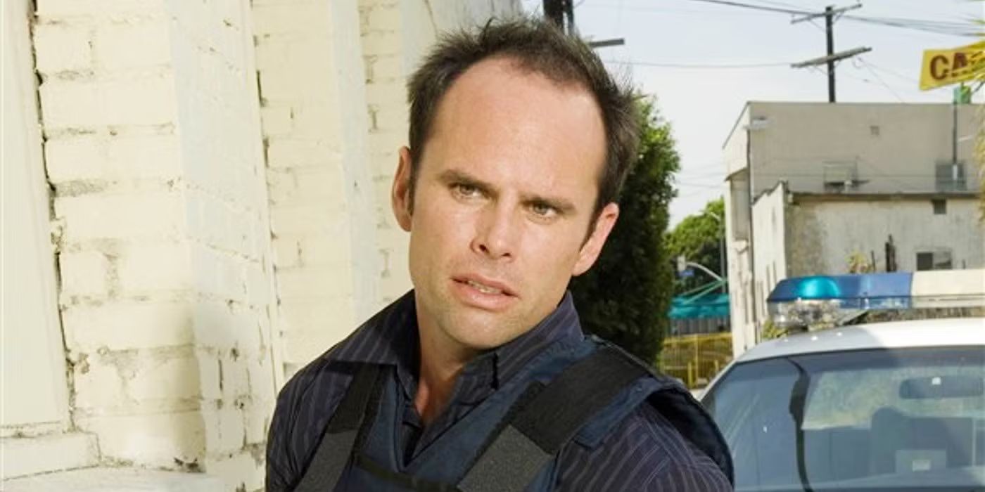 Long Before 'Fallout' or 'The White Lotus,' Walton Goggins' Breakout Role Was in This Unflinchingly Gritty Cop Drama