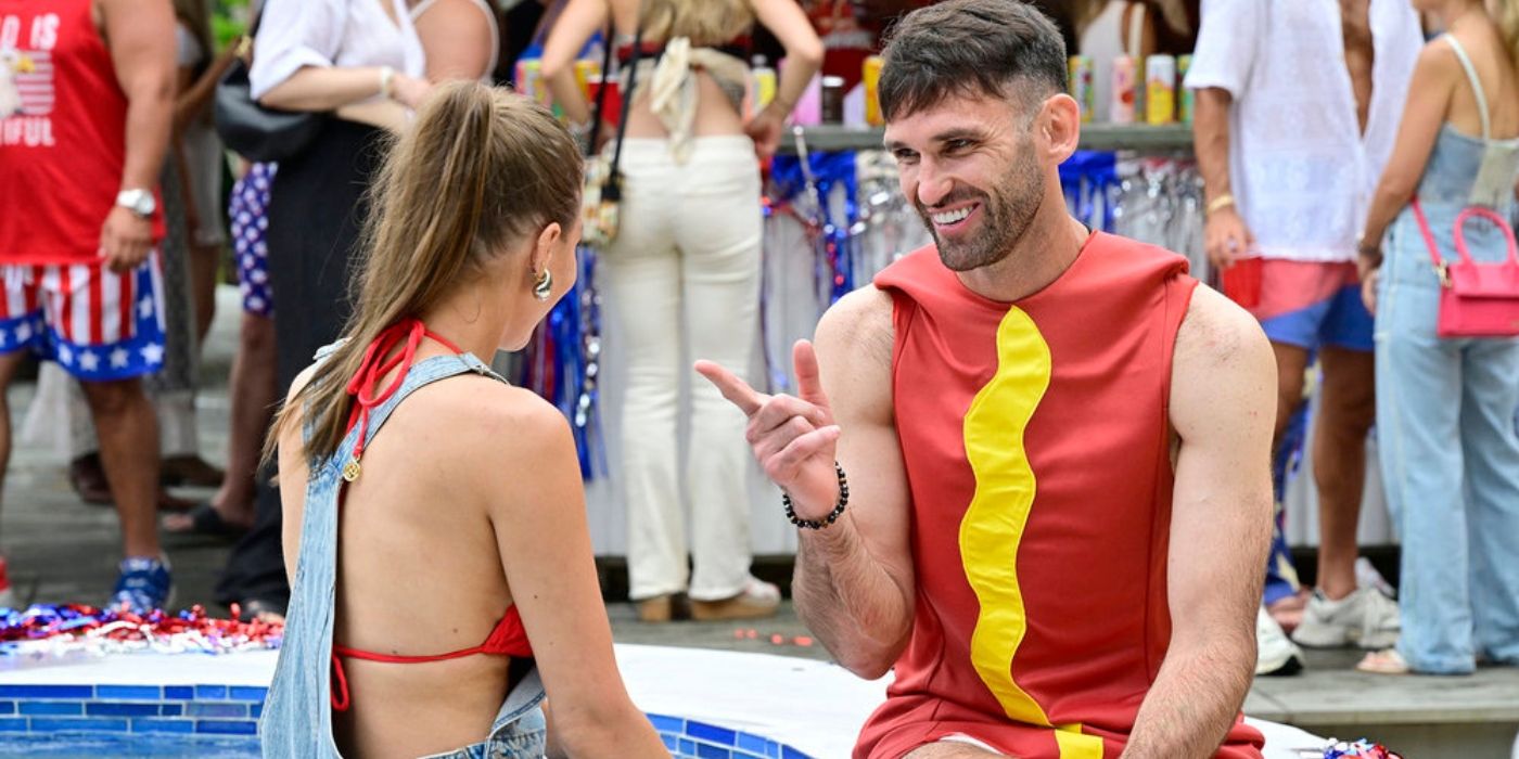 Carl Radke dressed as a hot dog on 'Summer House.'