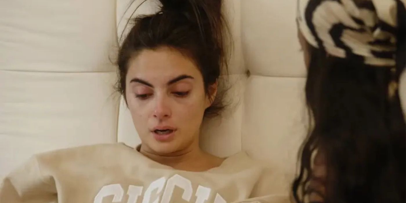 Paige DeSorbo crying during Season 9 of 'Summer House.'