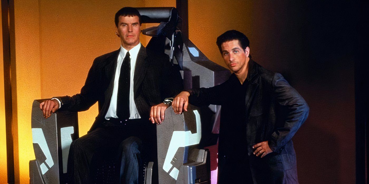 From right to left, Detective David Hume (Michael Easton) and his android partner Ian Farve (Karl Pruner) in Total Recall 2070