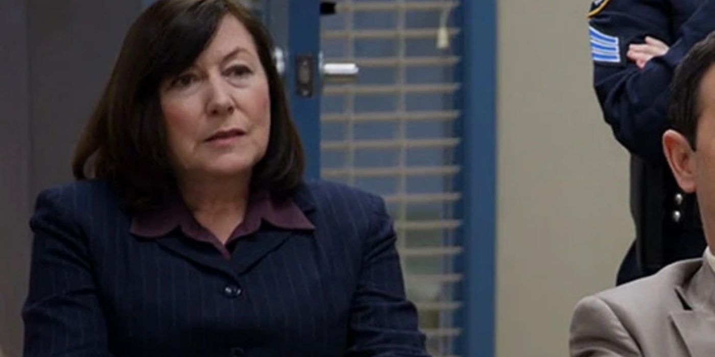 Detective Daniels looking at someone across from her in the pilot of 'Brooklyn Nine-Nine'.