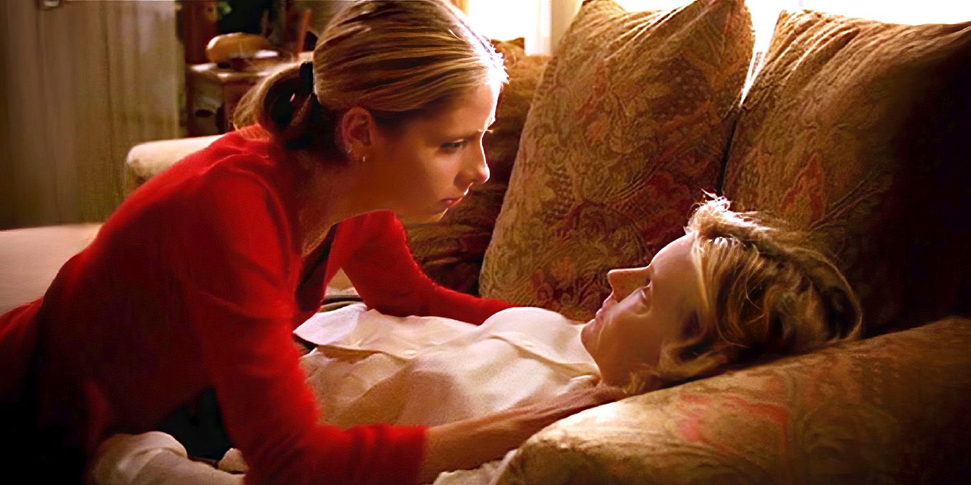 Sarah Michelle Gellar as Buffy and Kristine Sutherland as Joyce in Buffy the Vampire Slayer "The Body"