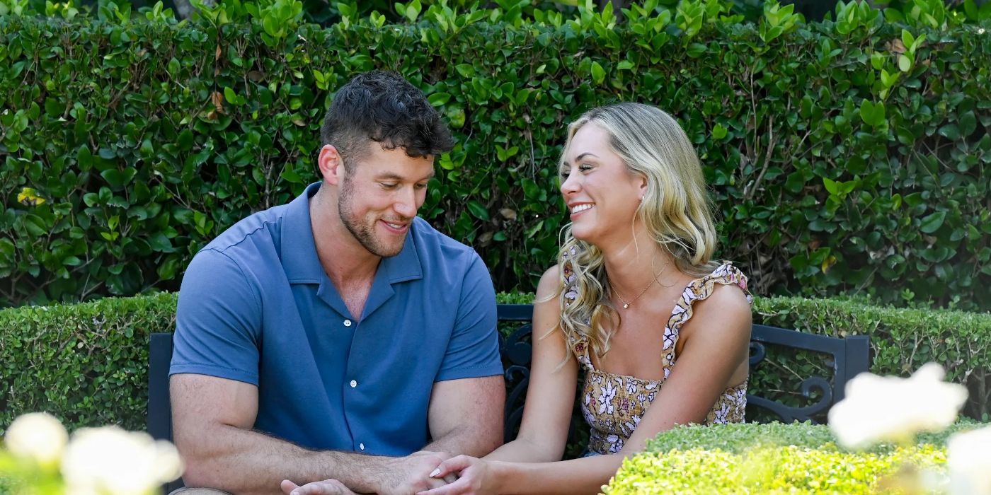 A temporada 26 de solteiro e Cassidy conversando em um jardim
